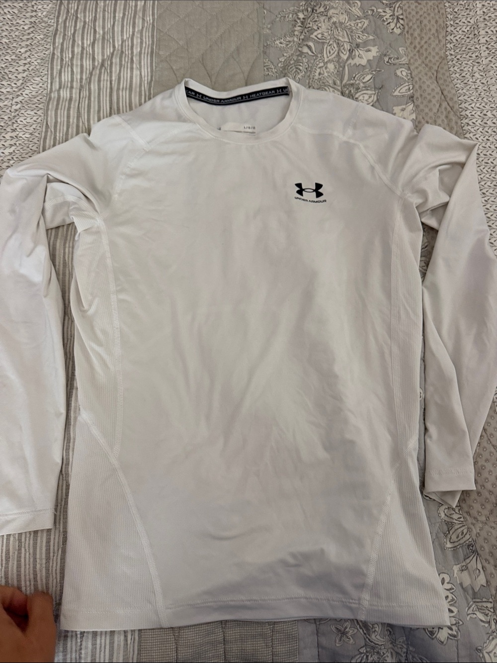 Under Armour White Men’s Long-Sleeve Athletic Top men’s size large